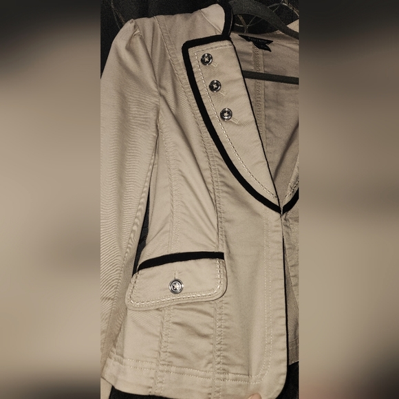 White House Black Market Cream Size 4 Blazer Jacker - Picture 4 of 9